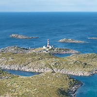Das phare de Saltværsøya sur l'île de Skrova Das phare de Saltværsøya sur l'île de Skrova