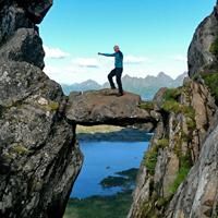 Hiker on Djevelporten Hiker on Djevelporten